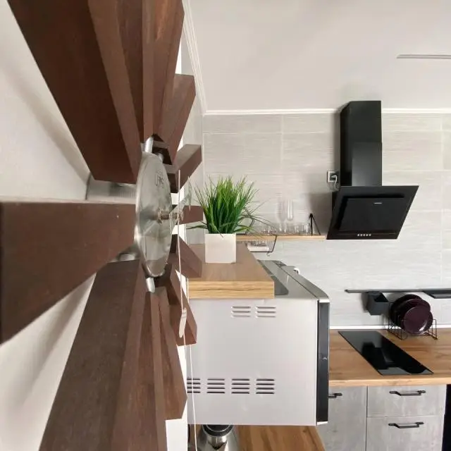 Реальные фото CrystalRentals (КристалРенталс) на улице Михаила Спераского 41