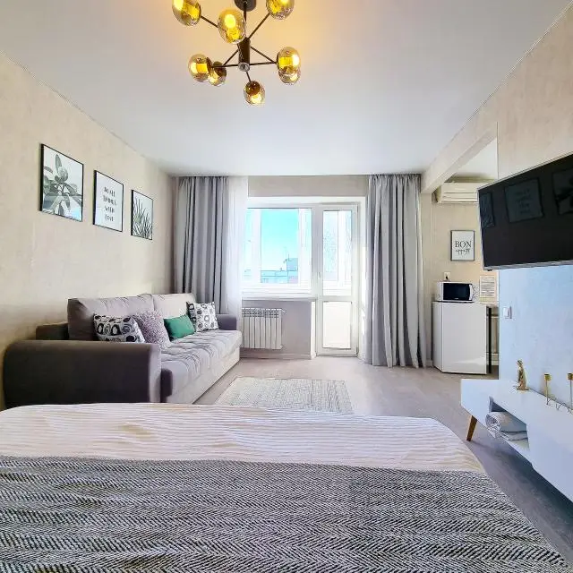 Реальные фото Niki Rent на улице 30 лет Победы 29